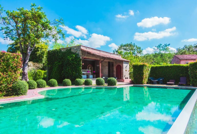 casa-con-piscina