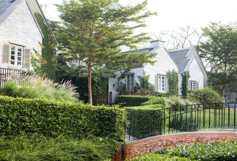 vivienda-suburbana-y-jardin